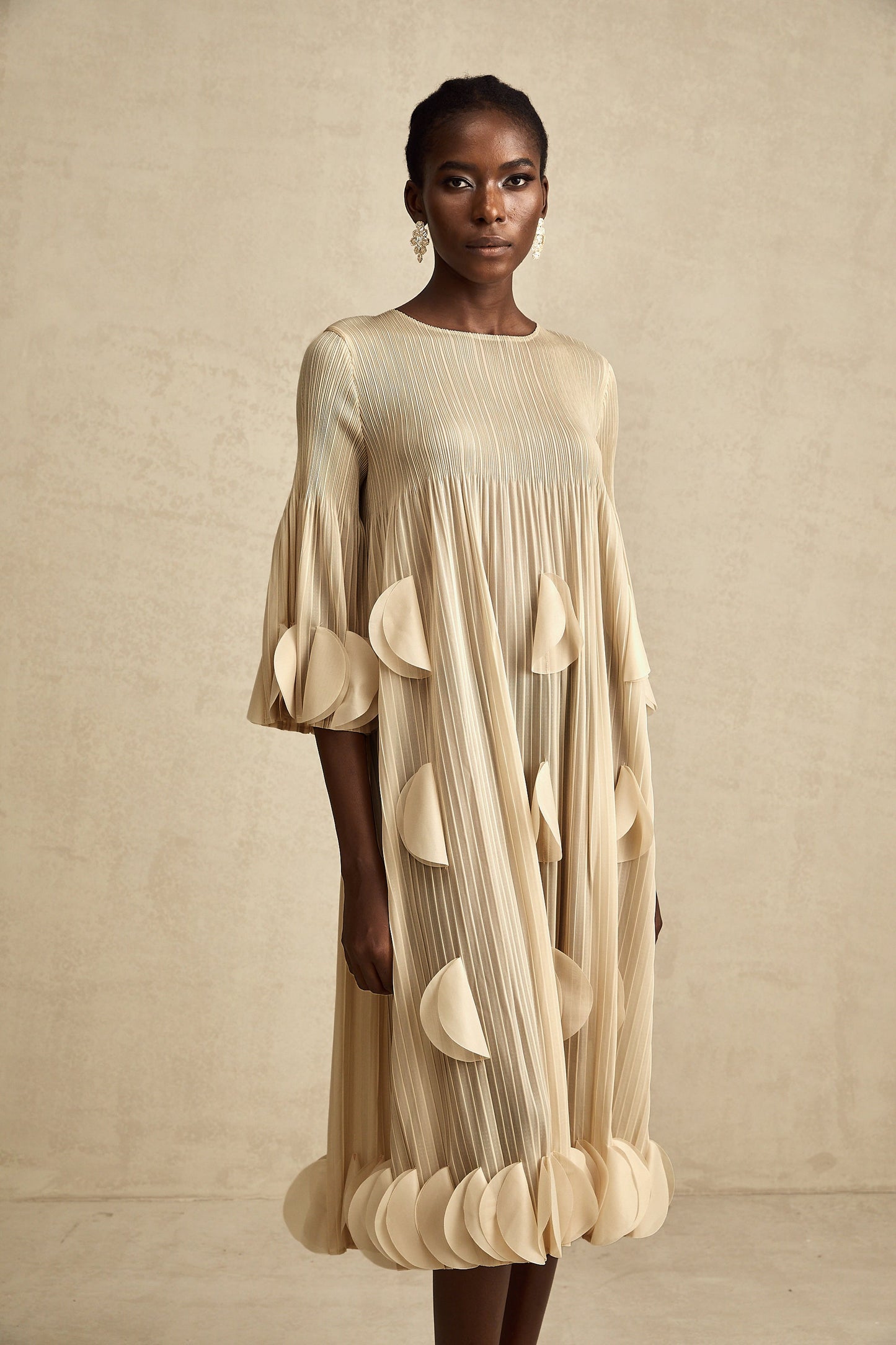 Alizée 3d-petal pleated midi dress