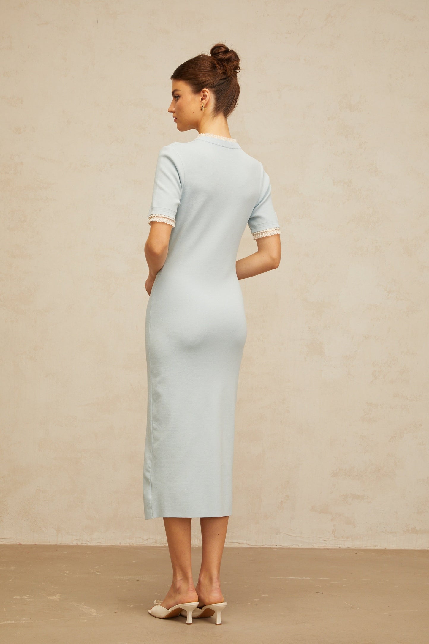 Mélisande light-blue pencil-silhouette knit midi dress