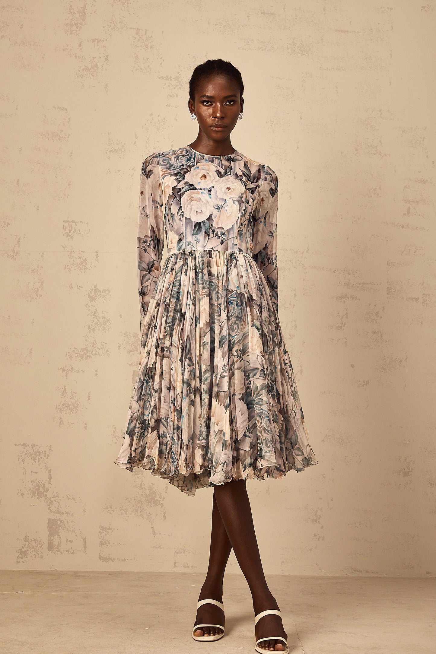 Mélanie Floral Print Pleated Chiffon Midi Dress