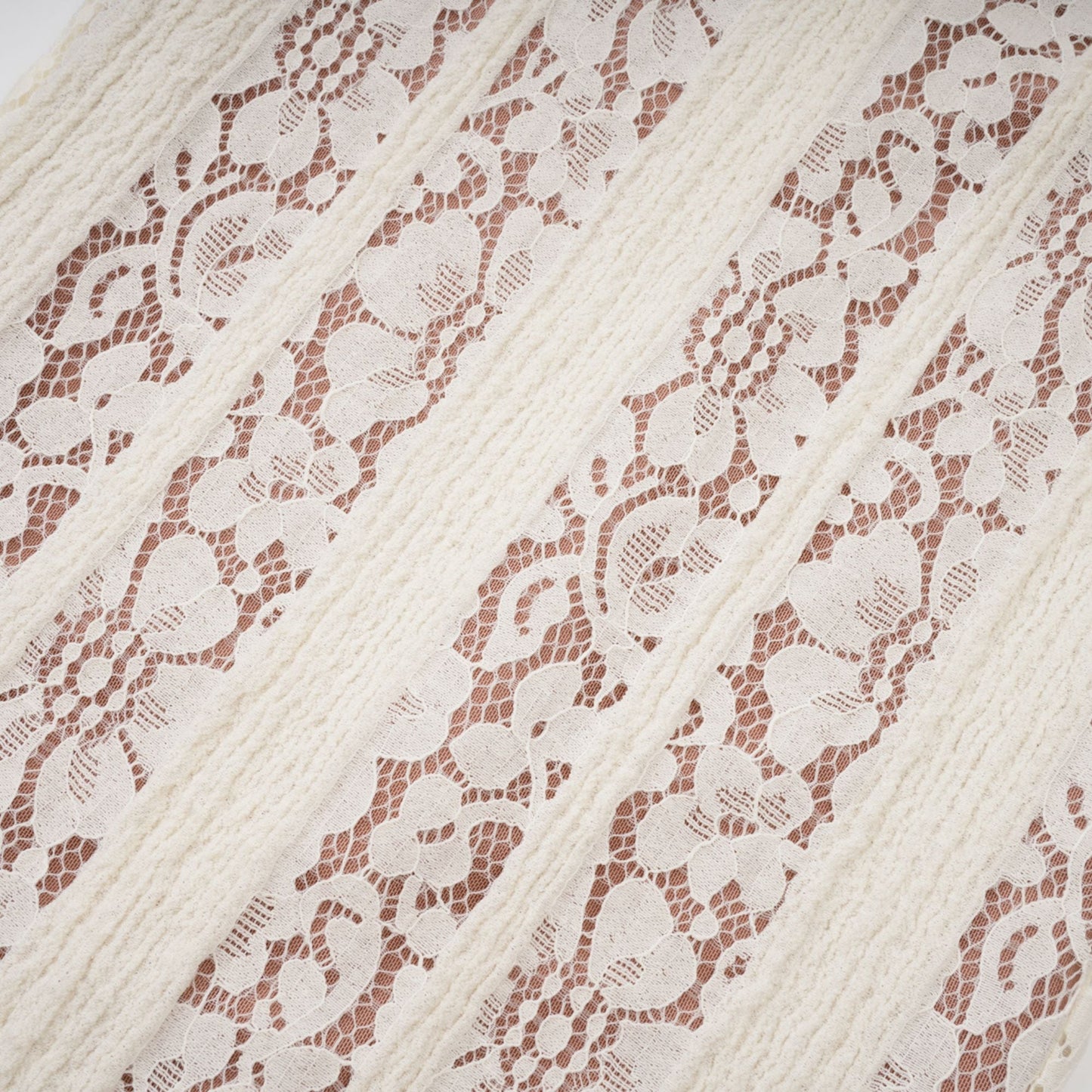 Émeline floral lace train-design maxi dress in Neutrals