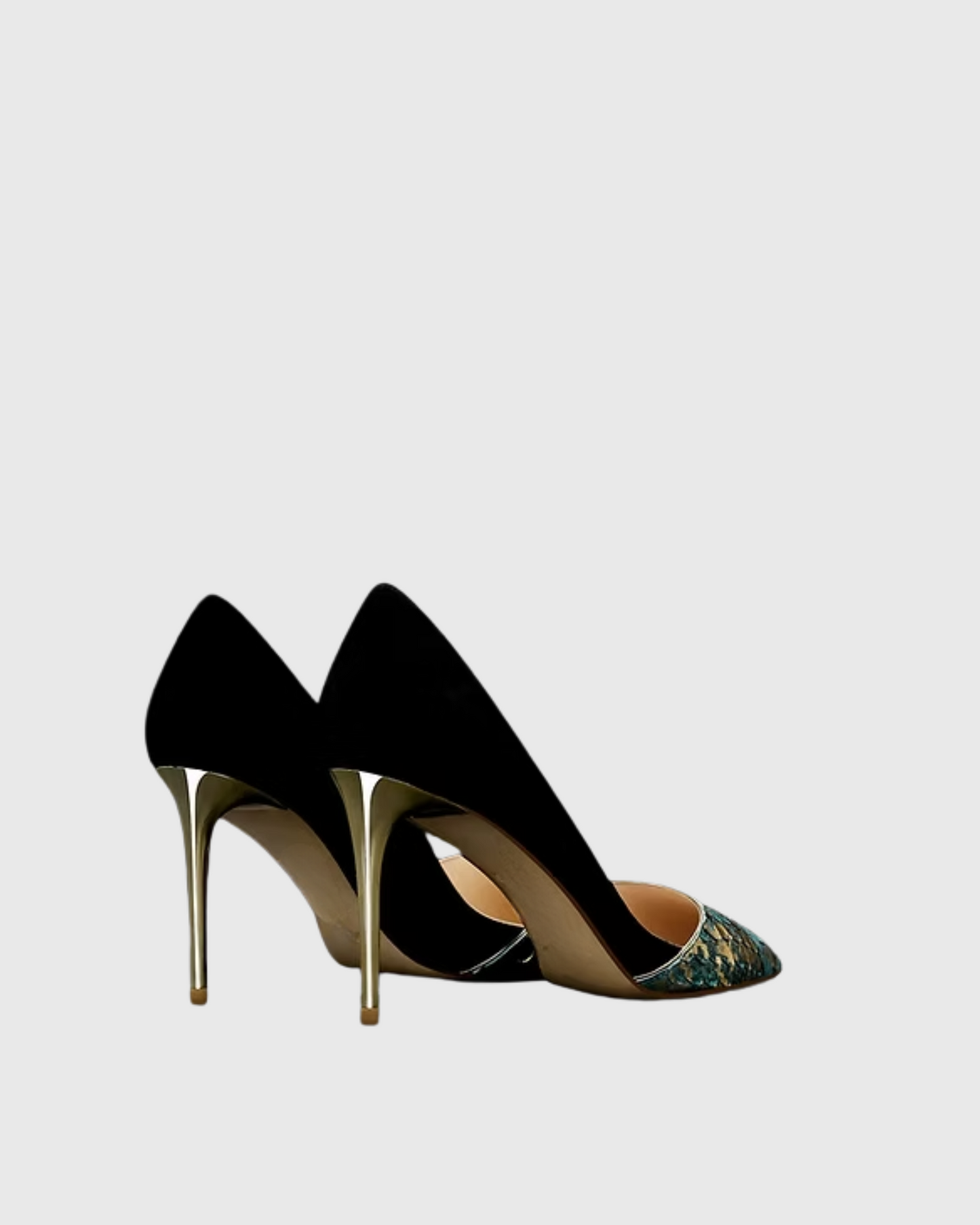 Itala Snake Print Vintage Pumps In Green