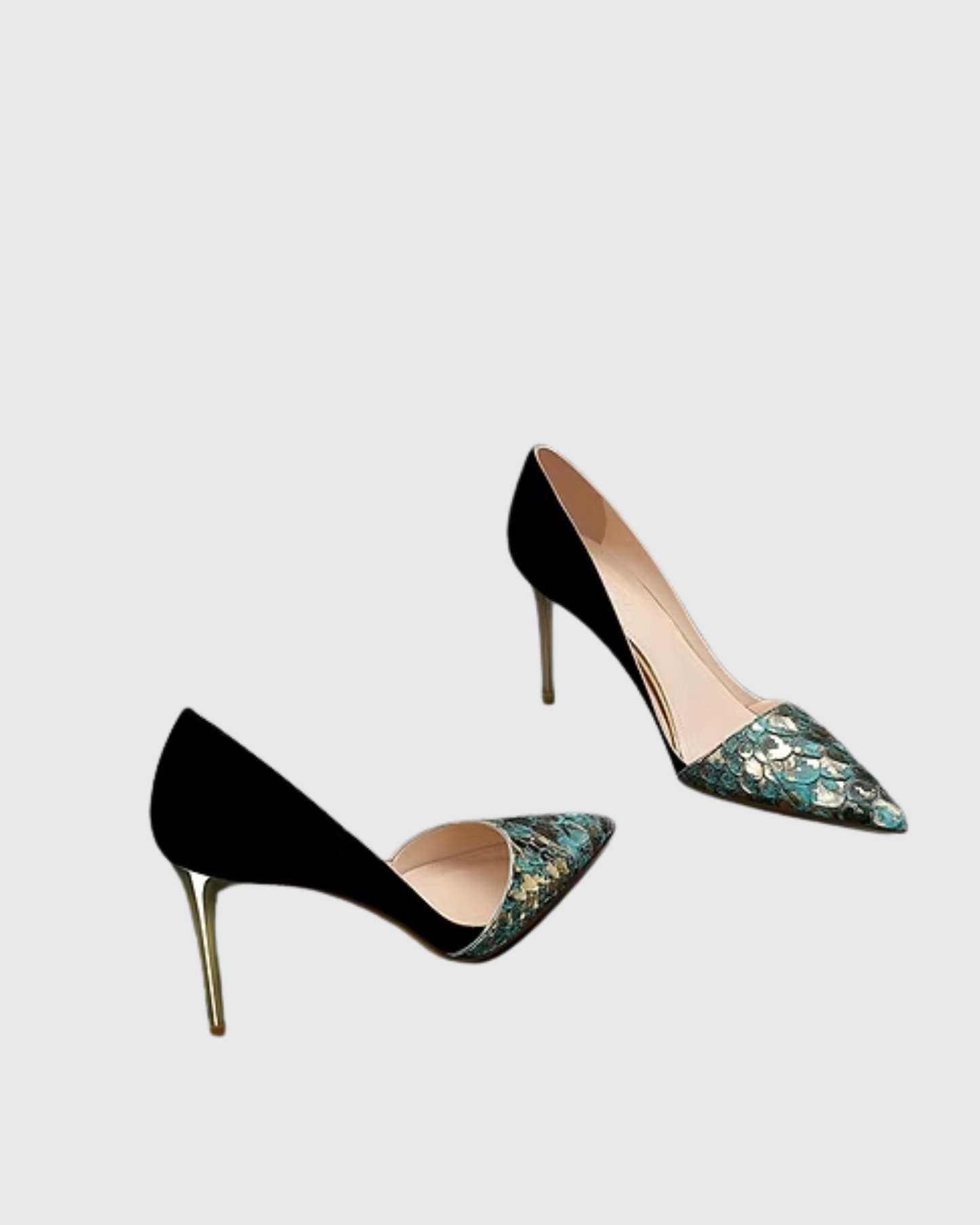 Itala Snake Print Vintage Pumps In Green