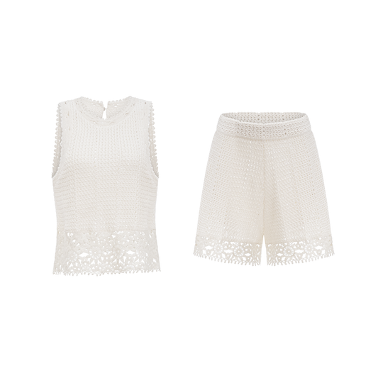Gisèle White Floral Appliqué Crochet Knit  Two-Piece Top and Shorts Set