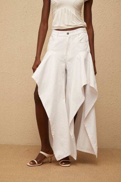 Aino White Asymmetrical Denim Jeans