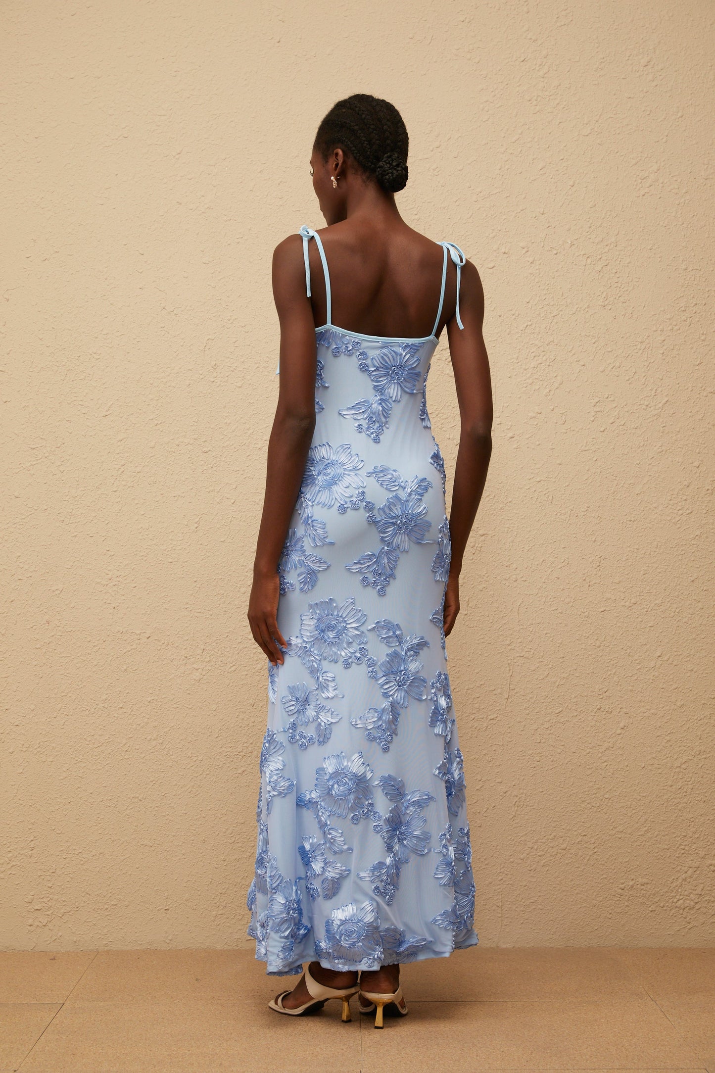 Énigme Blue Jacquard Floral Maxi Dress