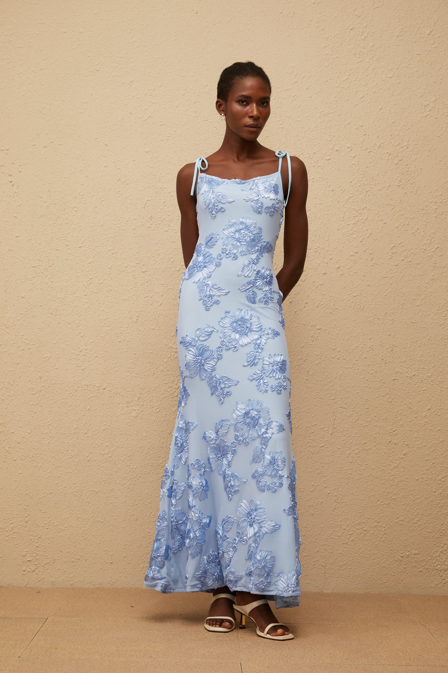 Énigme Blue Jacquard Floral Maxi Dress