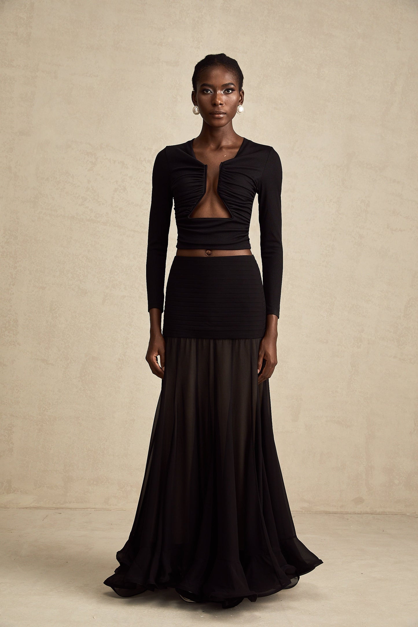 Anaïs Black Open-Front Gathered Top