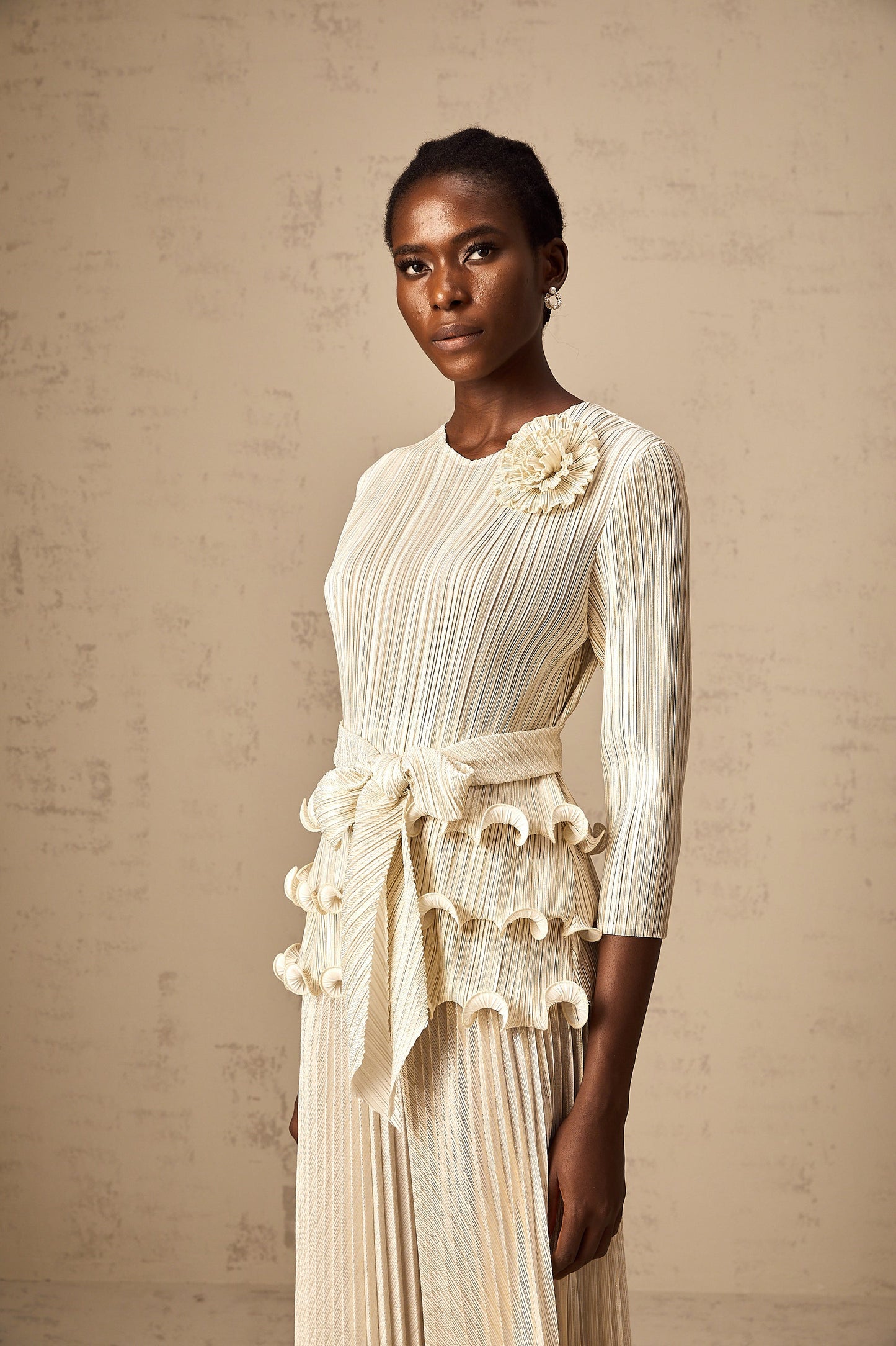 Cloris floral-appliqué ruffled pleated top & trousers