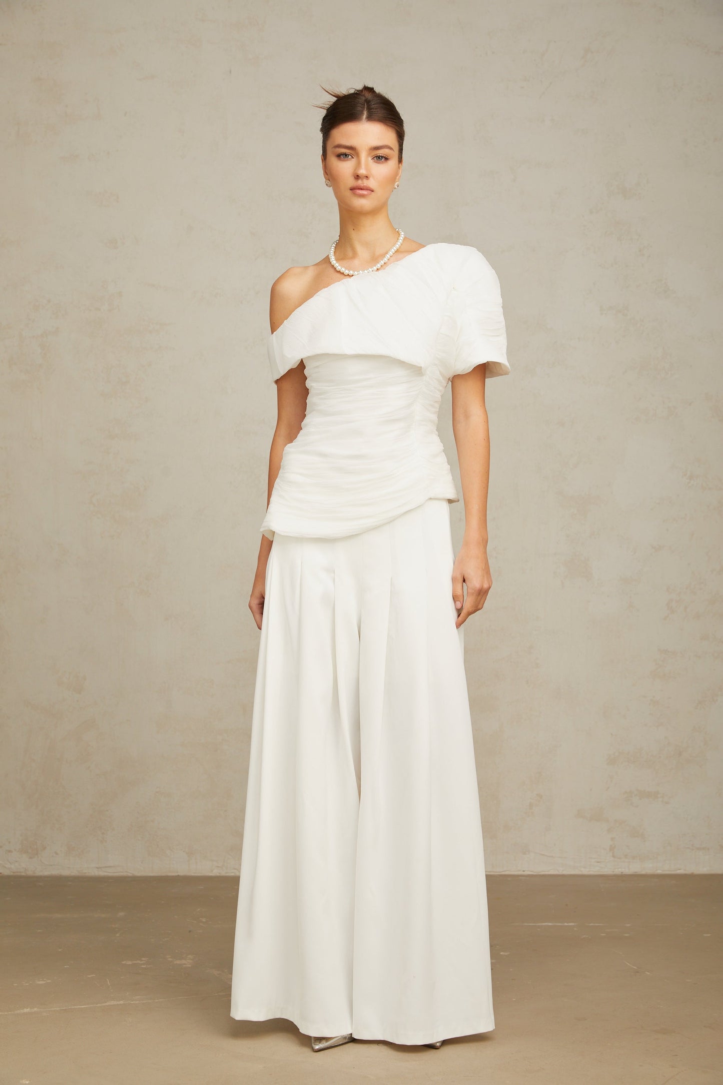 Adèle creased top & trousers matching set in White