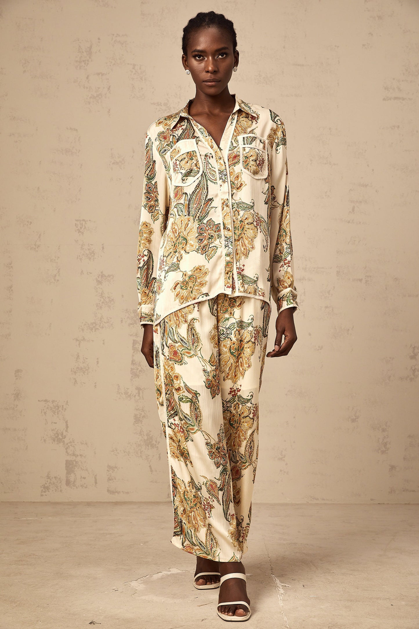 Agnès neutrals floral-print shirt & trousers matching set