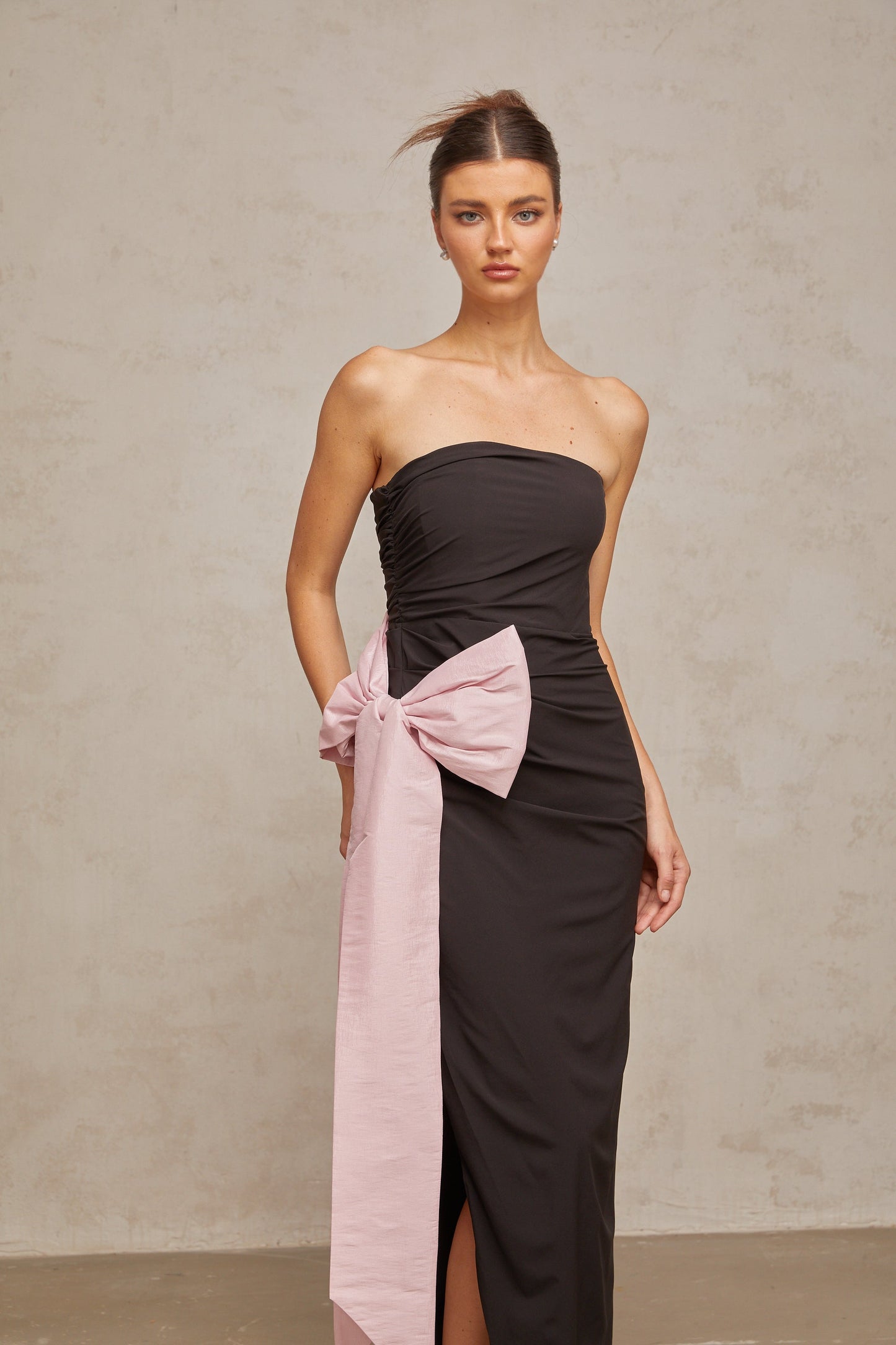 Gabrielle black off-shoulder bowknot maxi dress