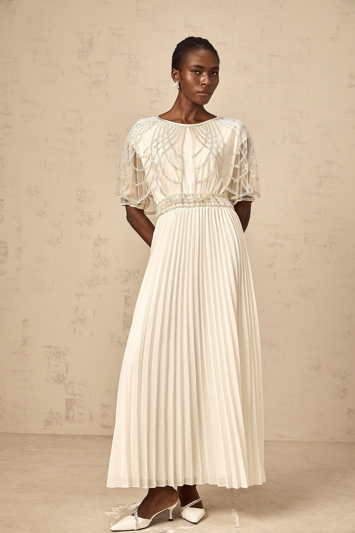 Xénia white crystal-embellished pleated maxi dress