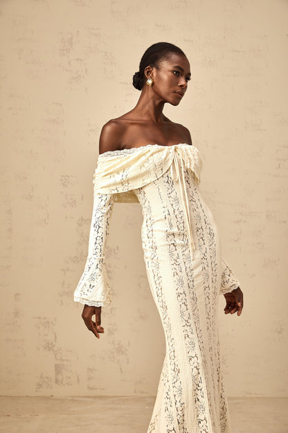Émeline floral lace train-design maxi dress in Neutrals