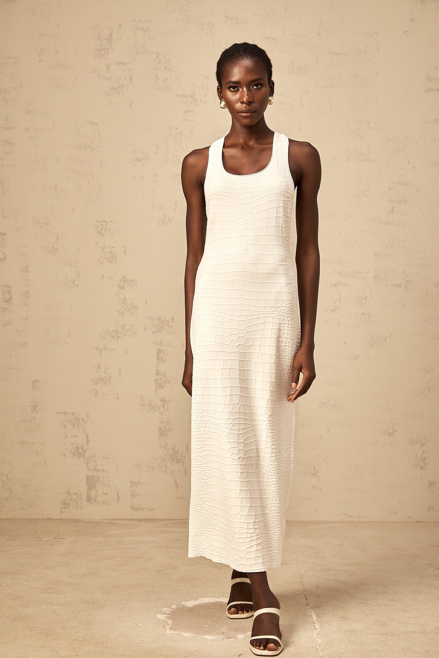 Xénia white textured jacquard tank midi dress
