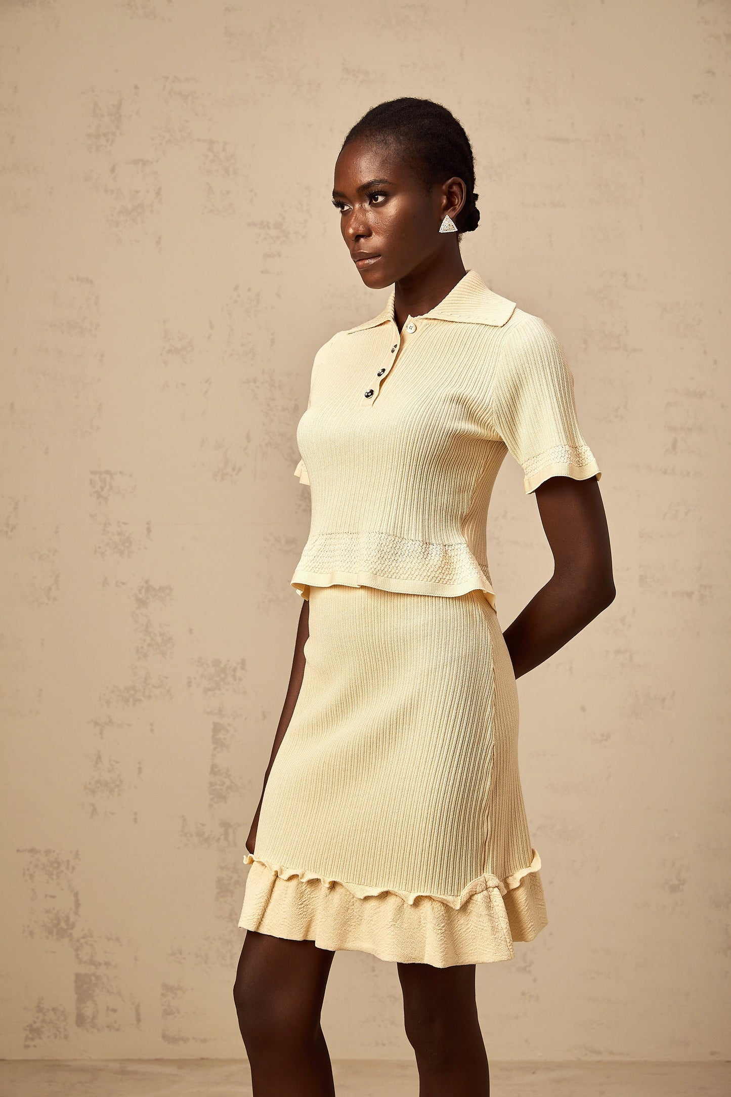 Reine yellow ruffled ribbed-knit top & skirt matching set