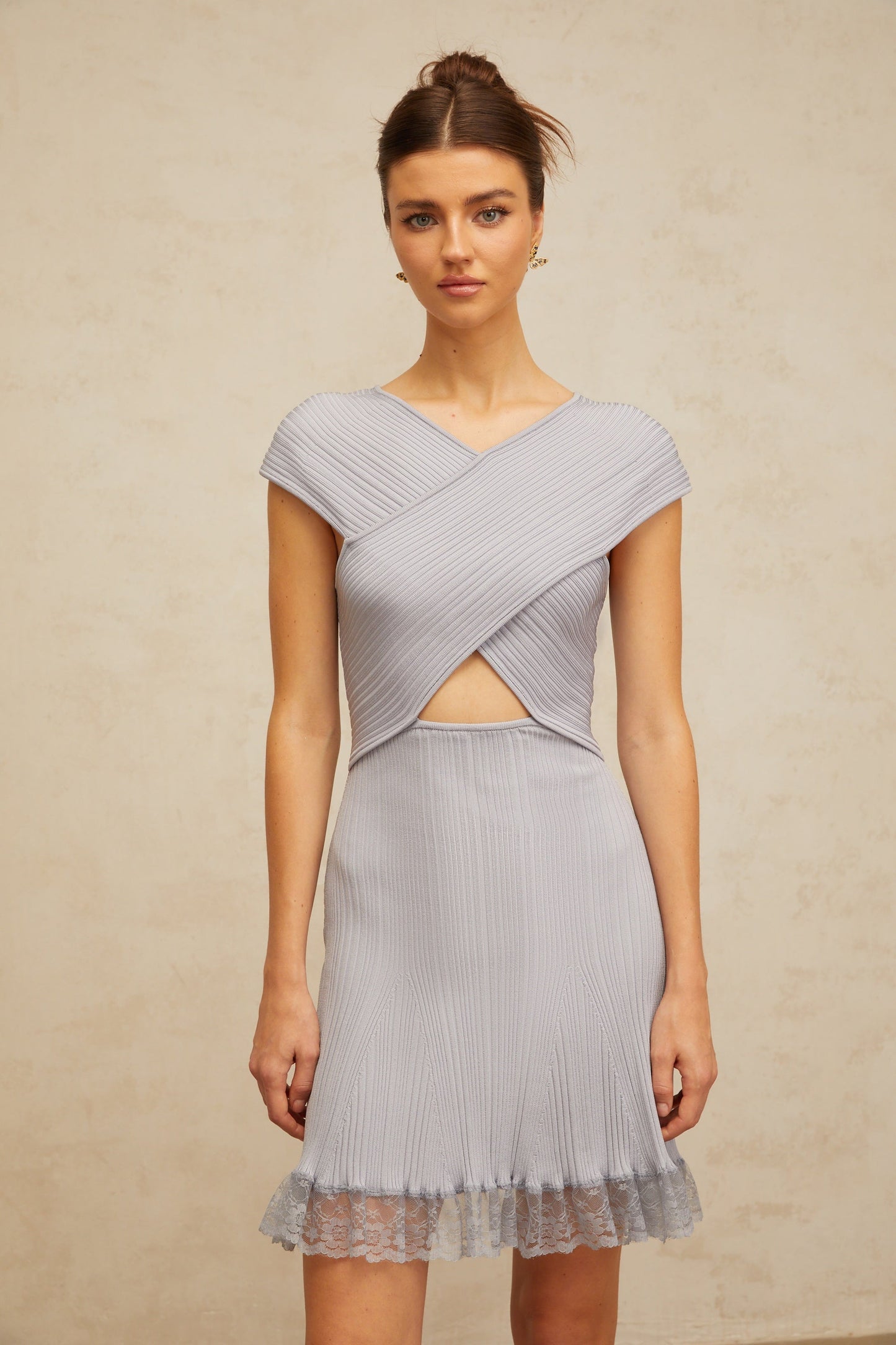 Kéa light-purple cross-over ribbed-knit mini dress