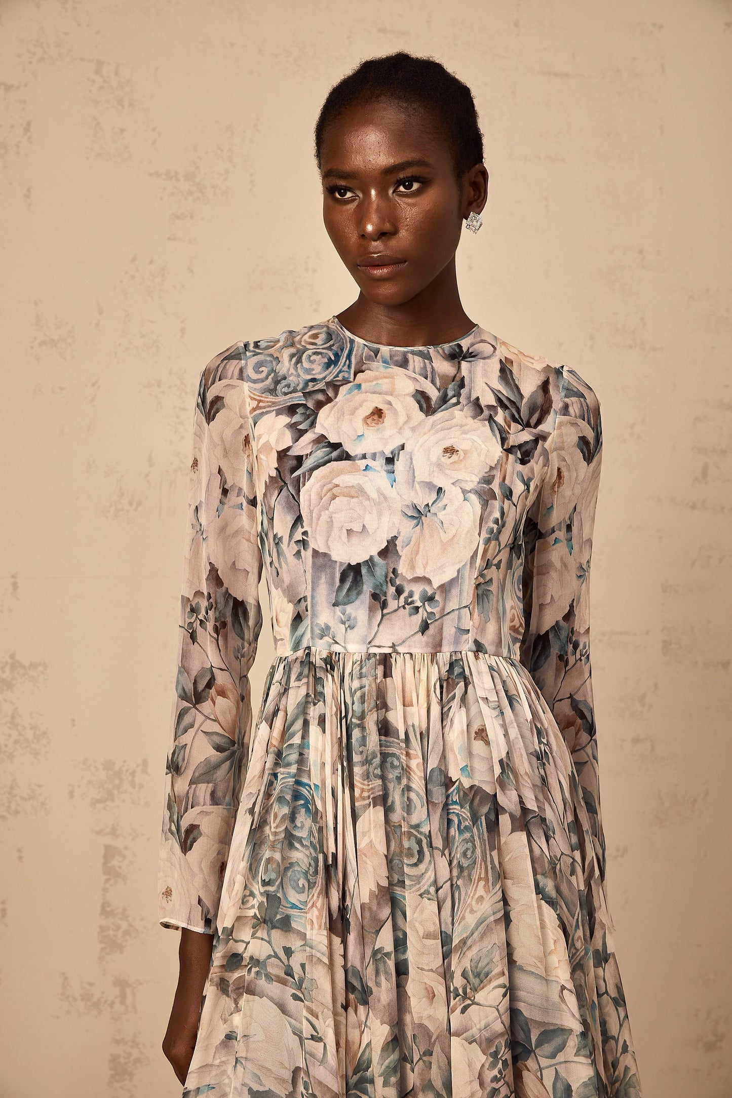 Mélanie Floral Print Pleated Chiffon Midi Dress