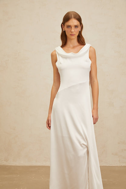 Éliane White Open-Back Satin Maxi Dress