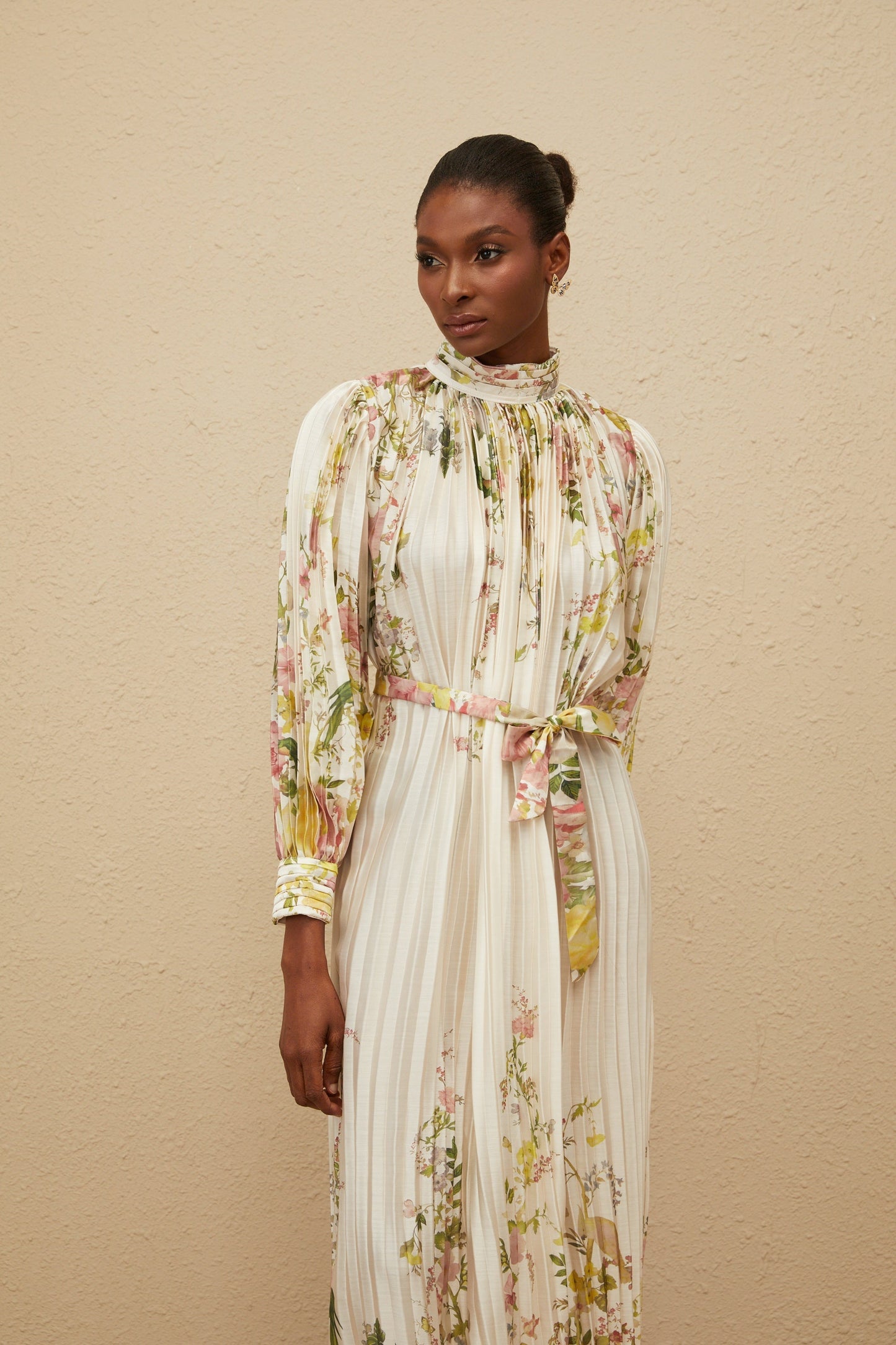 Poétique White Pleated Floral Print Midi Dress