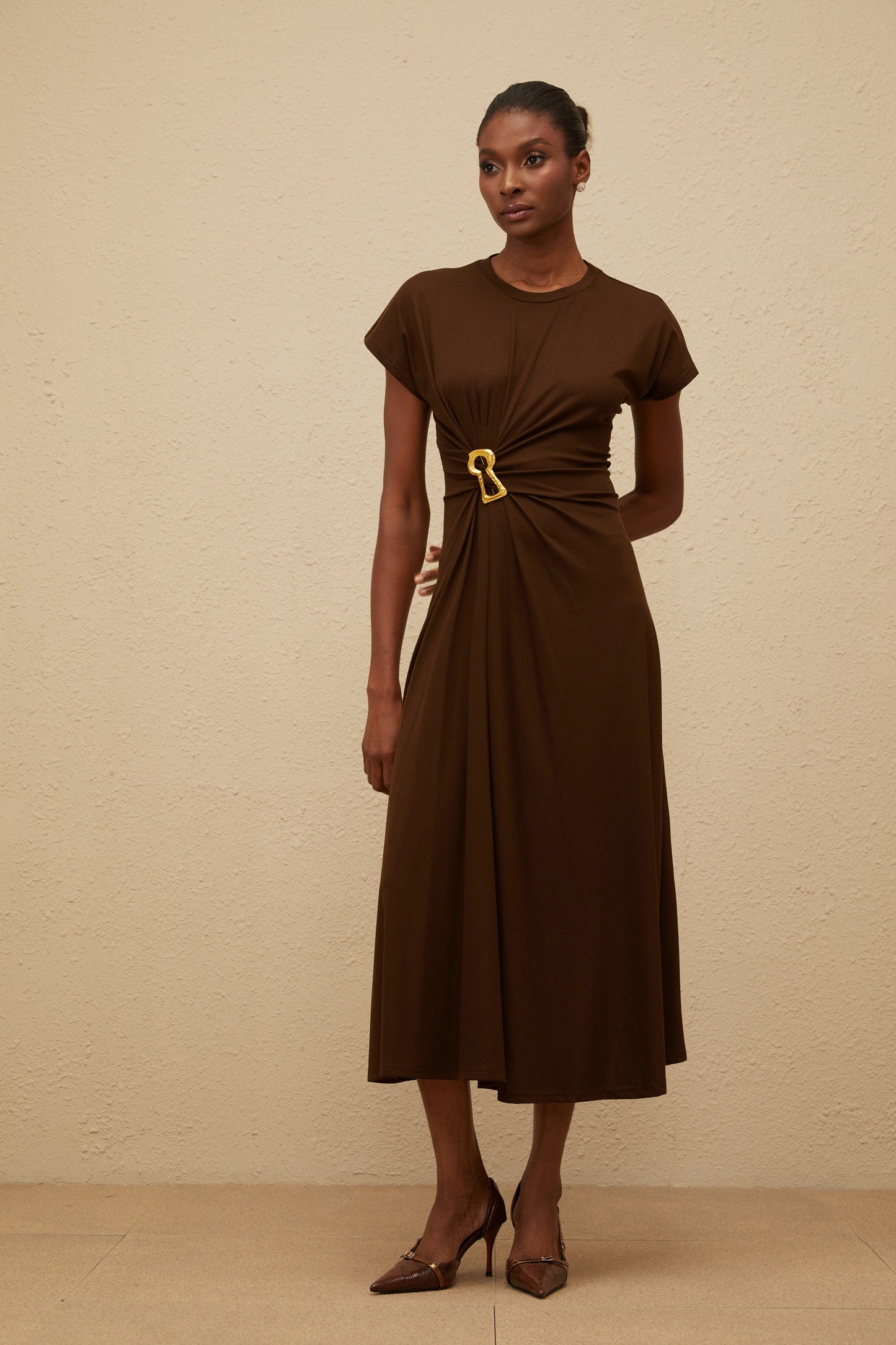 Ophélie Brown Gathered Keyhole Midi Dress