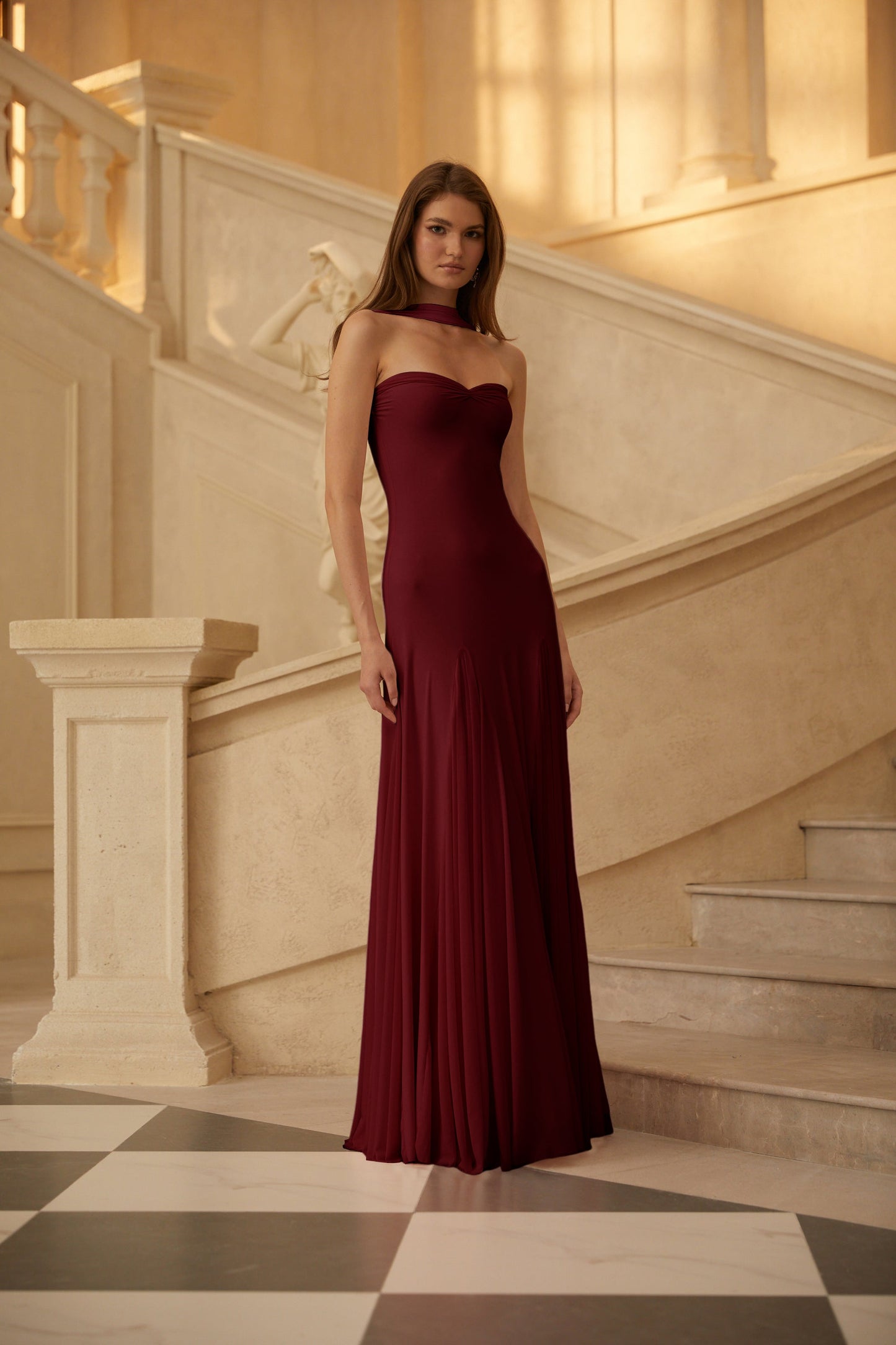 Rêverie Wine Red Sweetheart Neck Maxi Dress