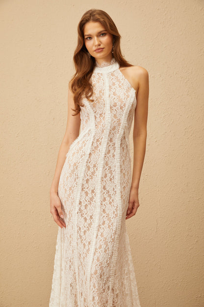 Gaëlle White Train Design Lace Maxi Dress