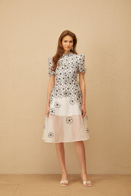 Yaelle White Floral Appliqué Tulle Midi Dress