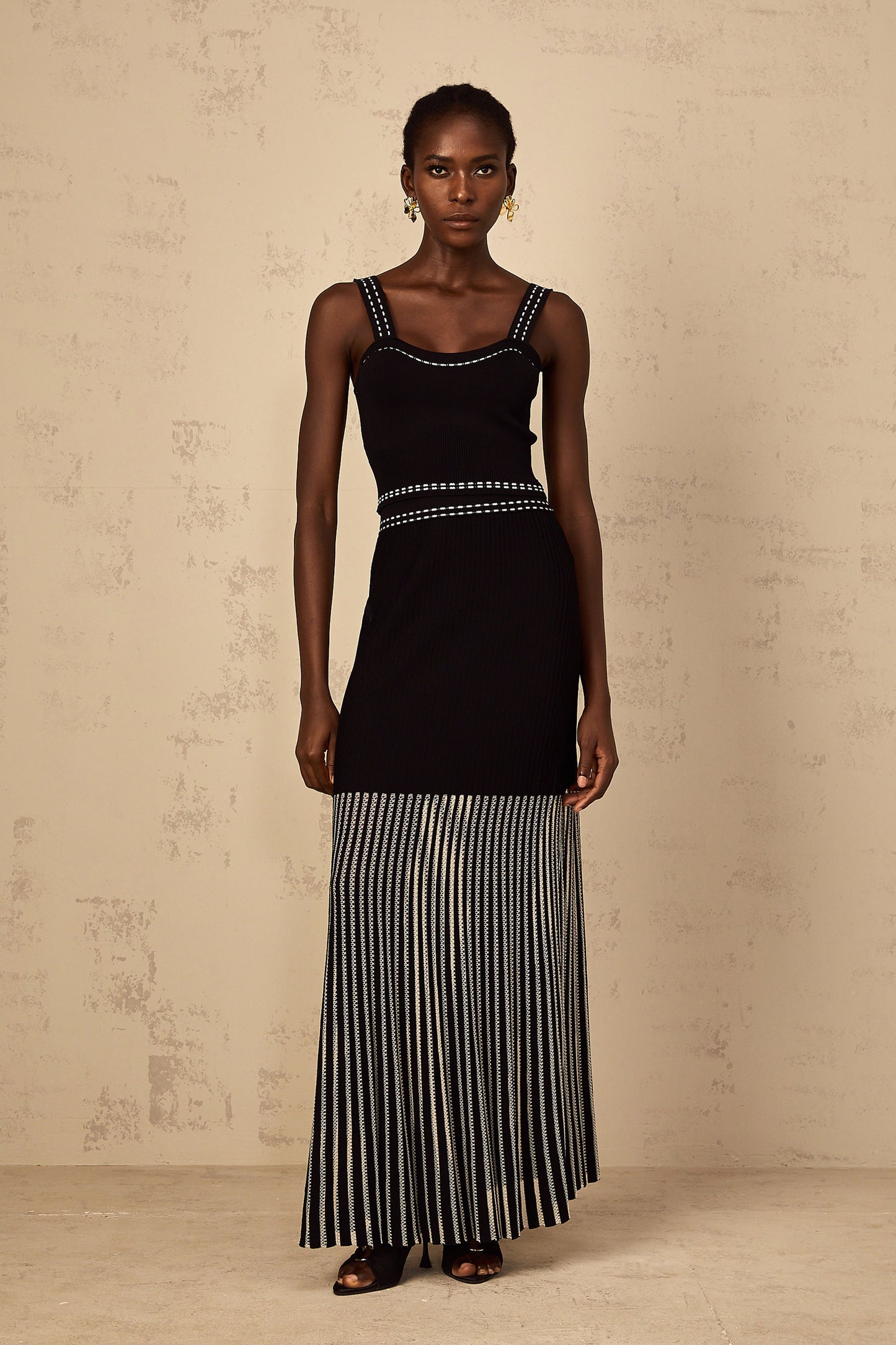 Léontine Contrast Color Ribbed Knit Matching Set