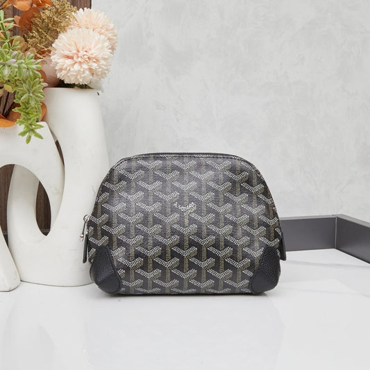 GOYARD VENDÔME COSMETIC POUCH BLACK 18CM VENDOTPMLTY01CL01P