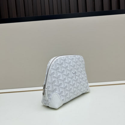 GOYARD VENDÔME COSMETIC POUCH WHITE 18CM VENDOTPMLTY50CL50P