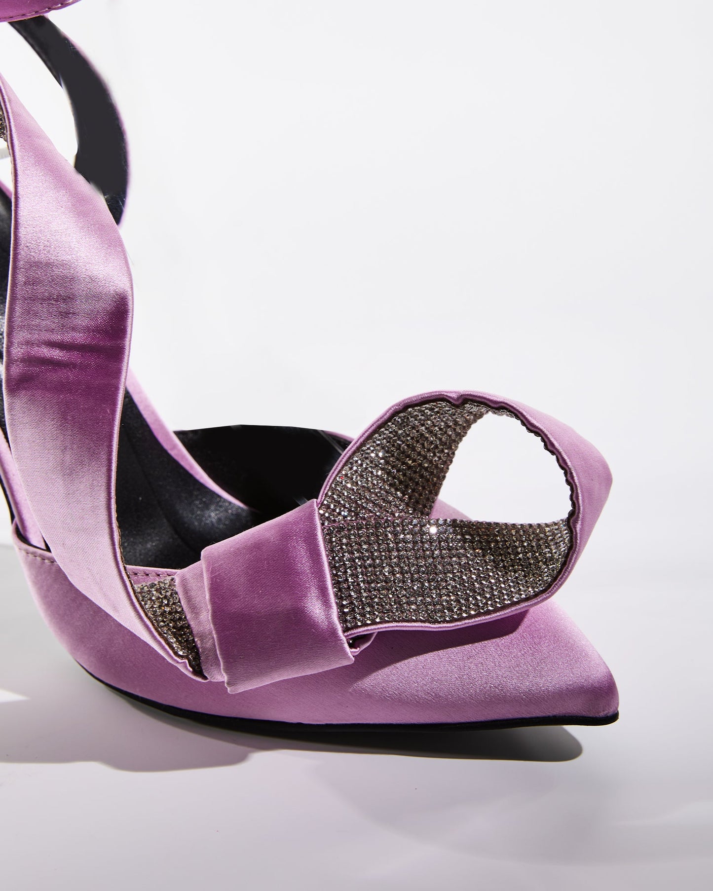 Crocifissa Spiral Rhinestone Bow Pumps In Lilac