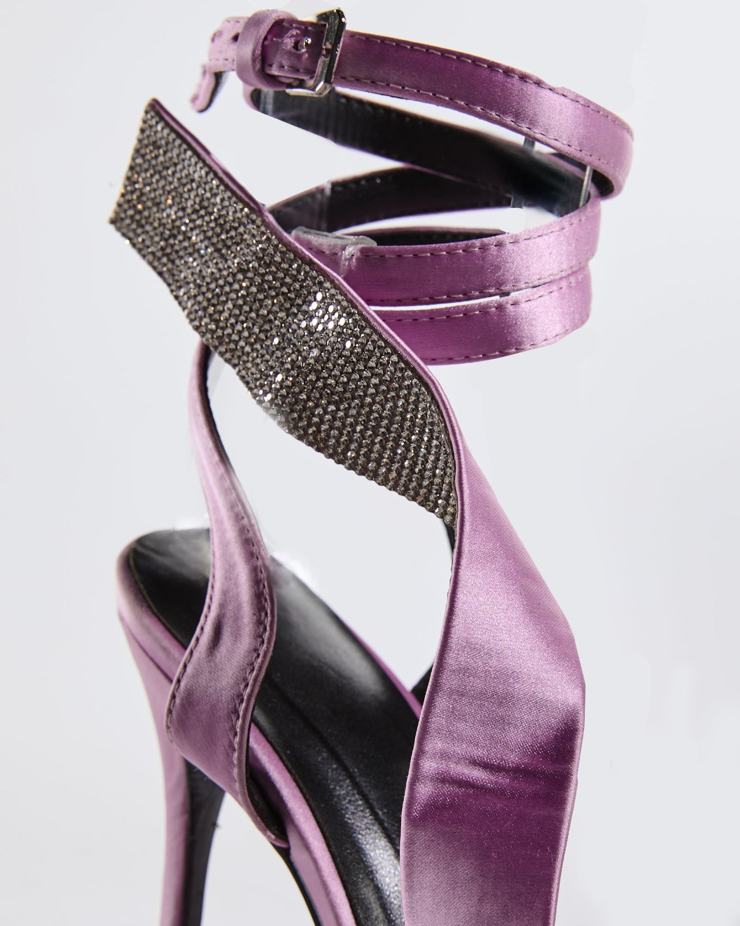 Crocifissa Spiral Rhinestone Bow Pumps In Lilac