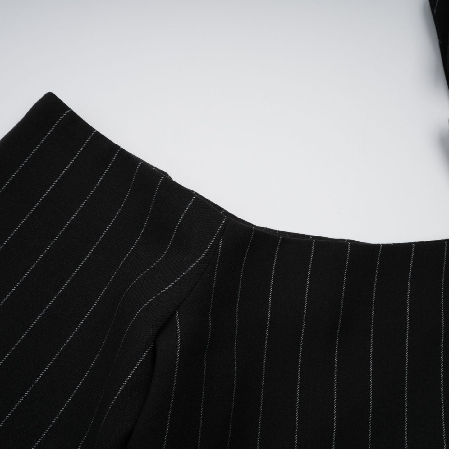 Stefania black striped open-back blazer