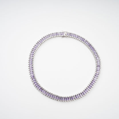 Isoline Light Purple Crystal Embellished Necklace
