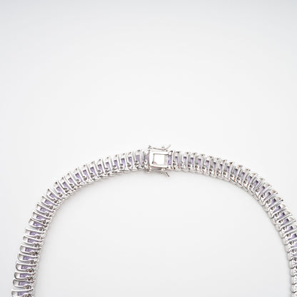 Isoline Light Purple Crystal Embellished Necklace