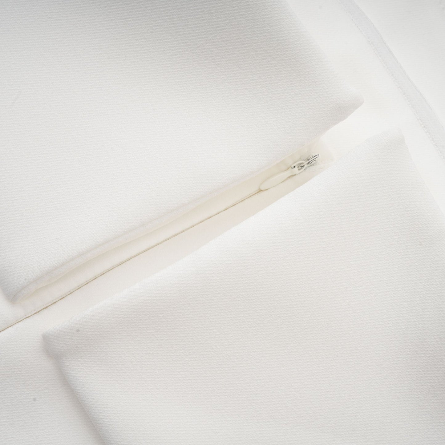 Énora white off-shoulder puff mini dress