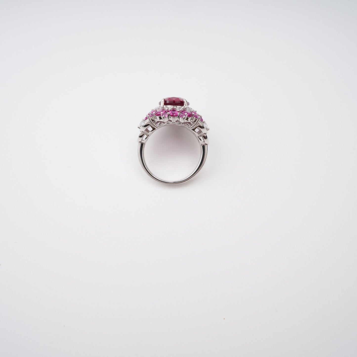 Amélie Red Oval Cut Gemstone Sterling Silver Ring