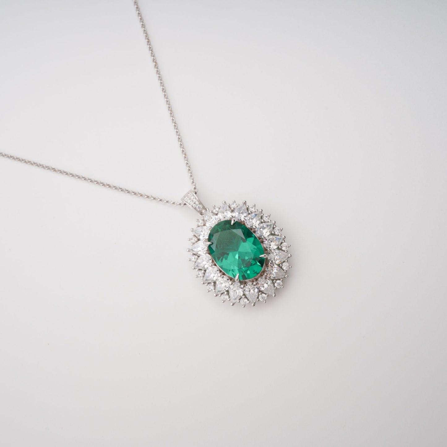 Raphaëlle Green Oval Gemstone Pendant Sterling Silver Necklace