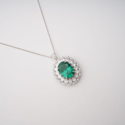 Raphaëlle Green Oval Gemstone Pendant Sterling Silver Necklace