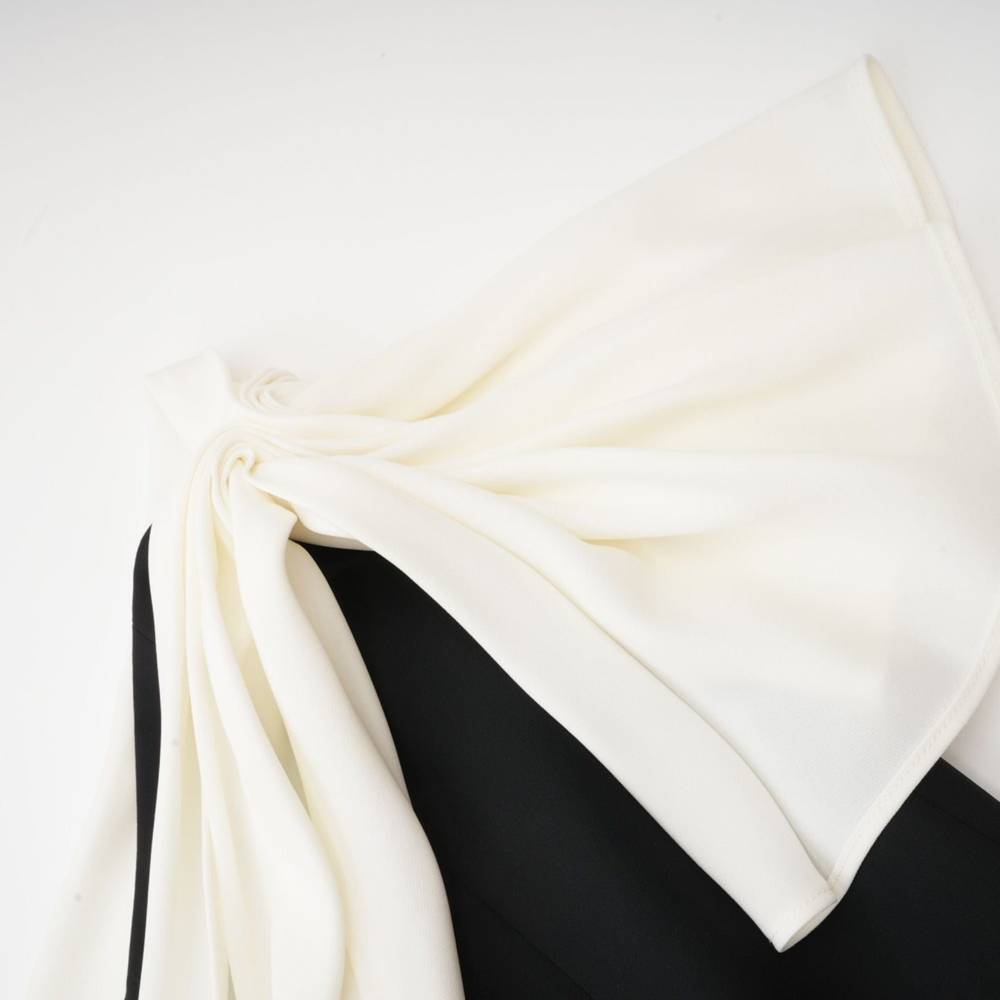 Émeline asymmetrical mini dress