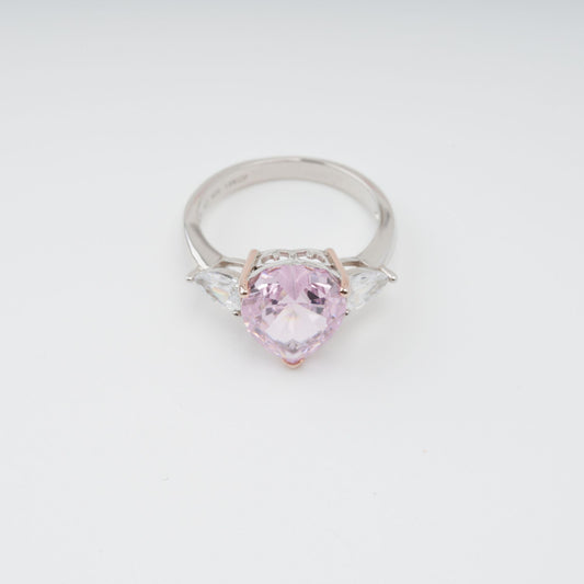 Impératrice Pink Heart Shaped Gemstone Sterling Silver Ring