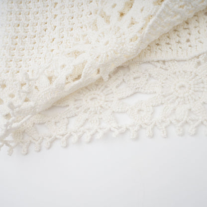 Gisèle White Floral Appliqué Crochet Knit Two-Piece Top and Shorts Set