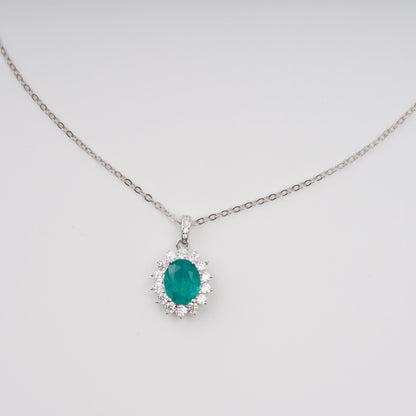 Kaisu Green Oval Gemstone Pendant Sterling Silver Necklace