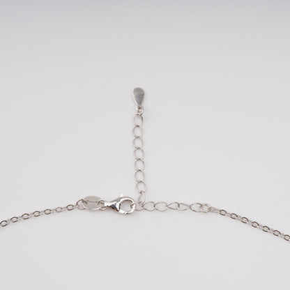 Kaisu Green Oval Gemstone Pendant Sterling Silver Necklace
