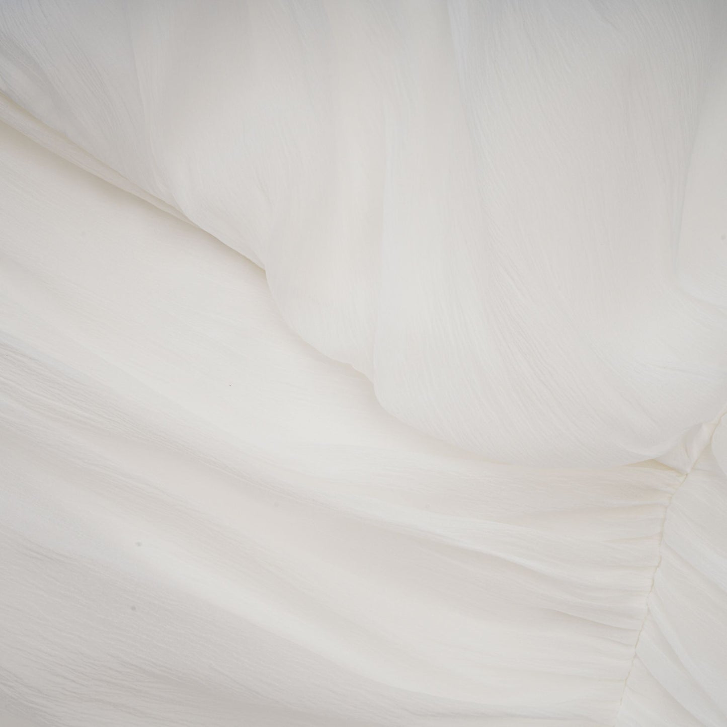 Adèle creased top & trousers matching set in White