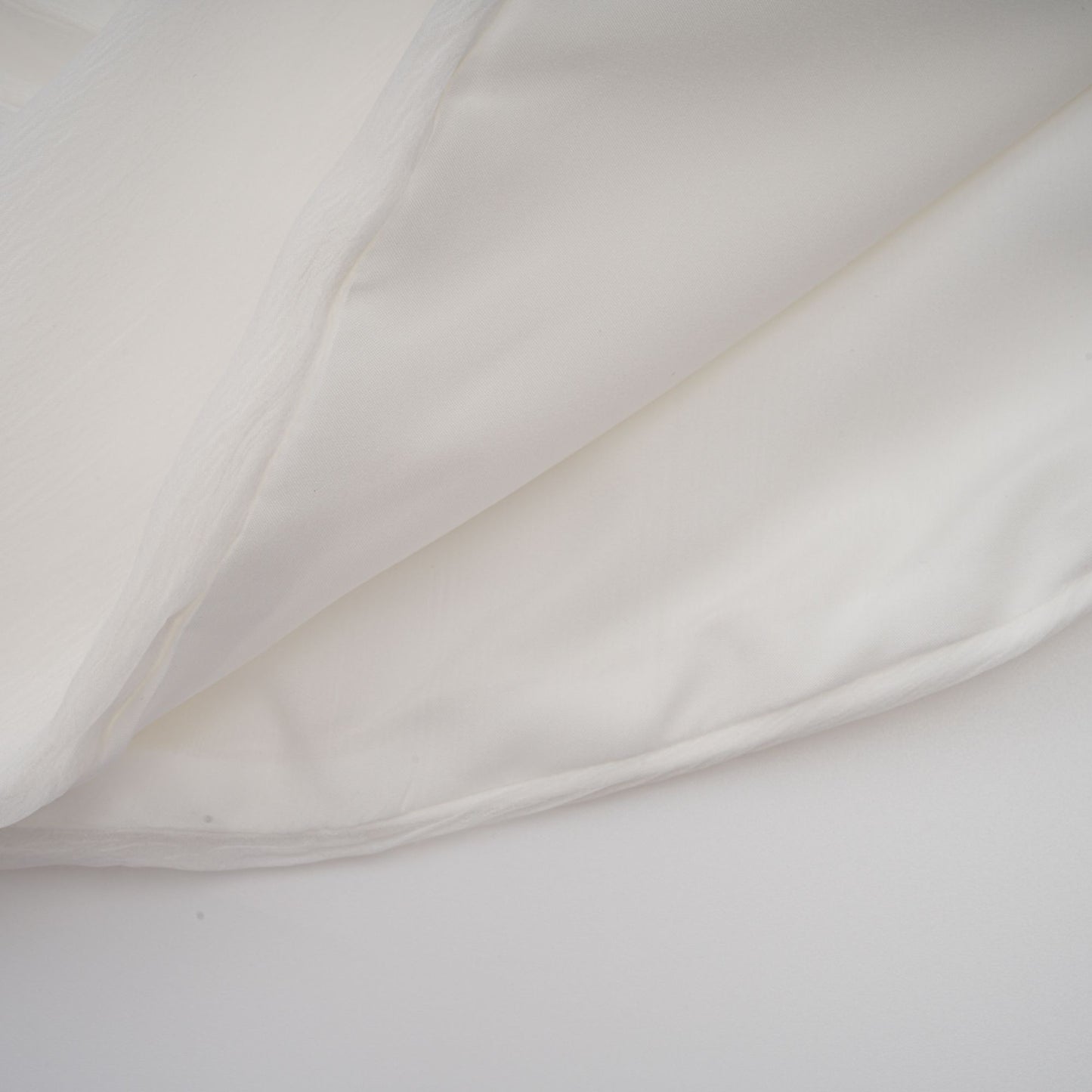 Adèle creased top & trousers matching set in White