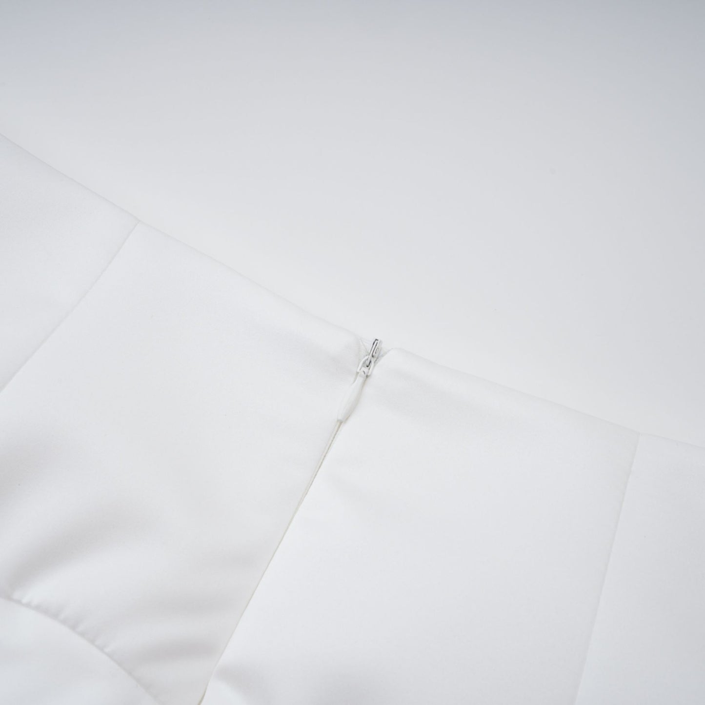 Honorine white floral pleated top & skirt matching set