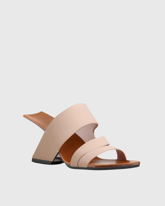 Fabia Wedge Sandals In Beige
