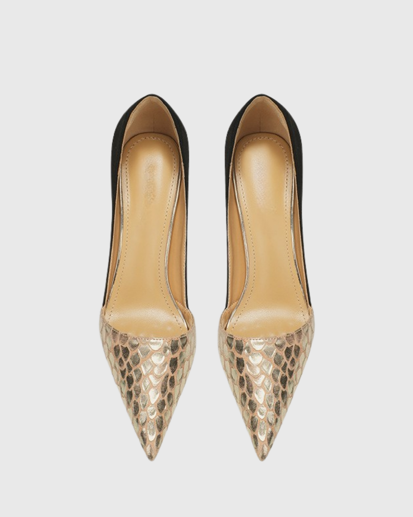 Itala Snake Print Vintage Pumps In Gold