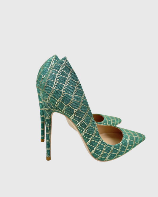 Min Lattice Embroidery Pumps In Green
